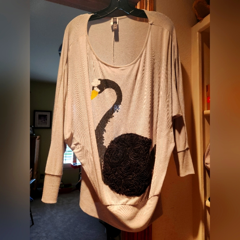 Long sleeve lightweight sweater